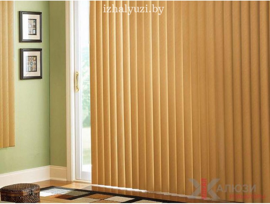 Вертикальные жалюзи в загородном доме №02