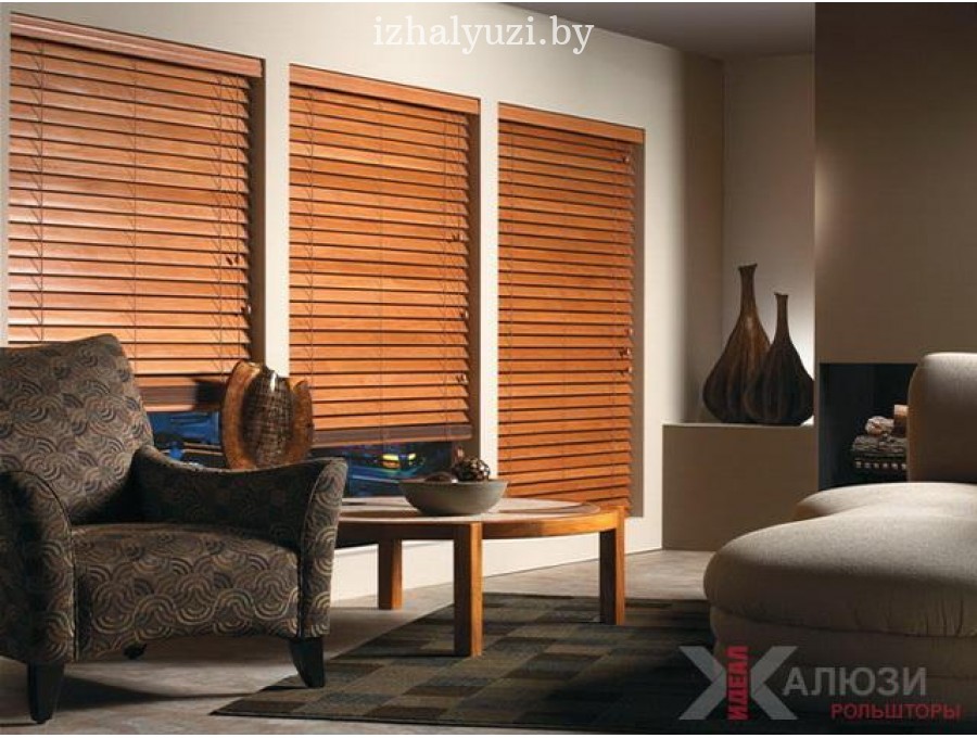 Деревянные жалюзи в коттедже №05