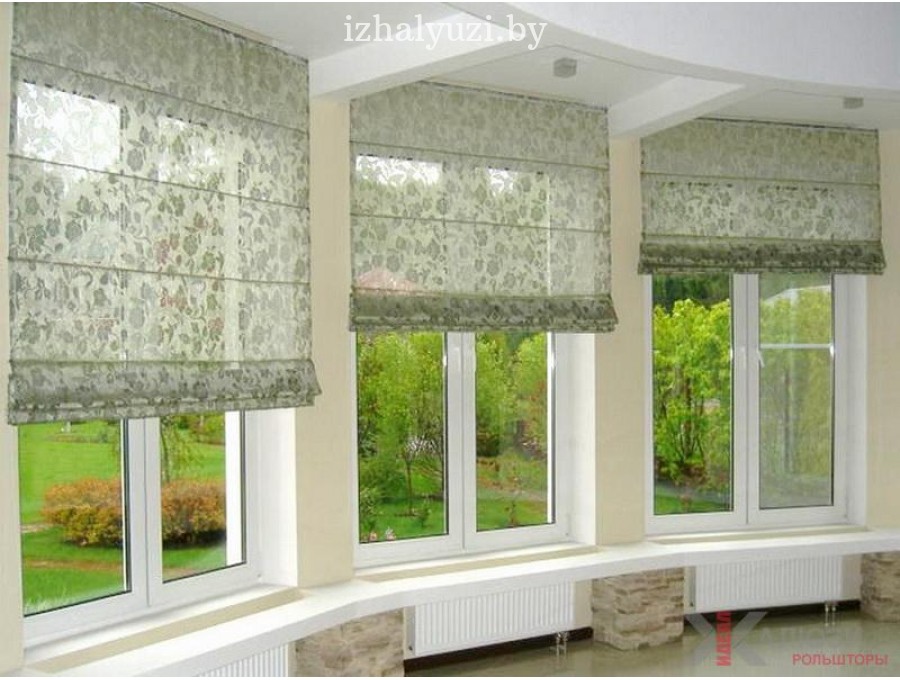 Римские шторы в гостинную