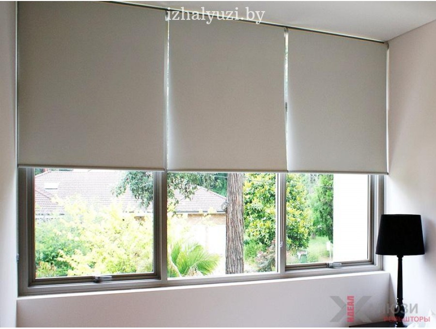 Рольшторы блэкаут на балкон