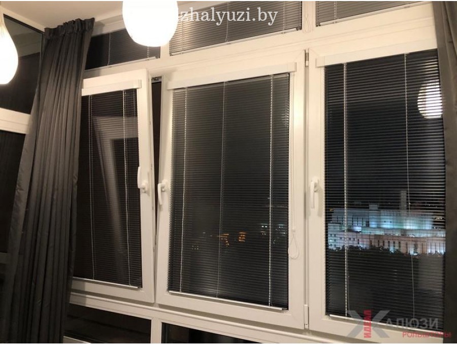 Жалюзи Исотра на лоджию