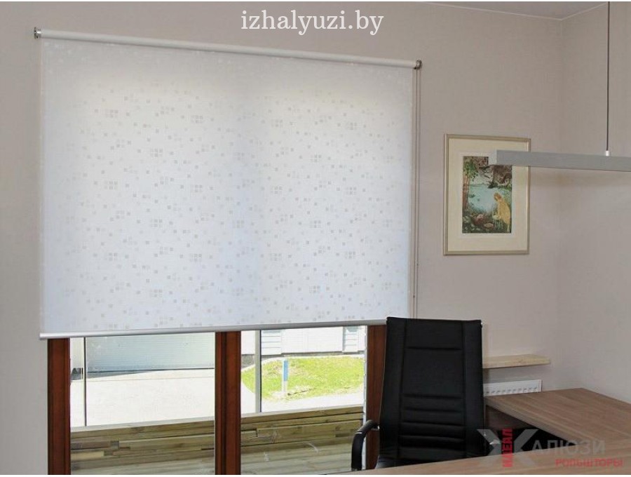 Свободновисящие рольшторы в кабинет