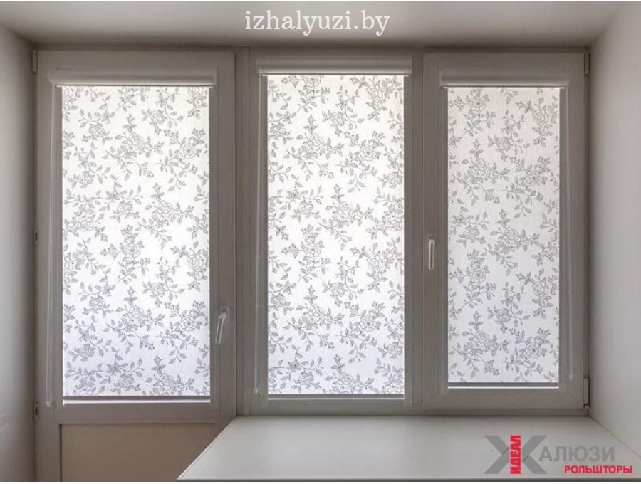 Кассетные рольшторы на окно ПВХ