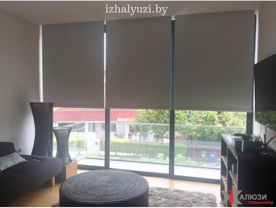 Рольшторы блэкаут на французские окна