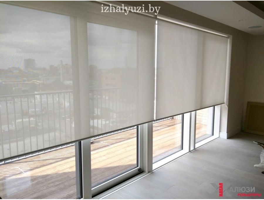 Свободновисящие рольшторы на французские окна