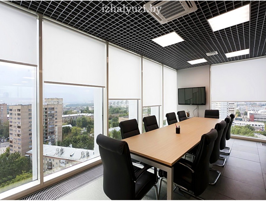 Рольшторы в офис на панорамные окна