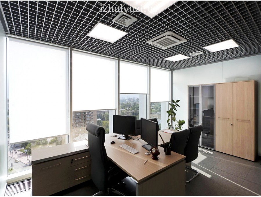 Рольшторы в офис свободновисящие