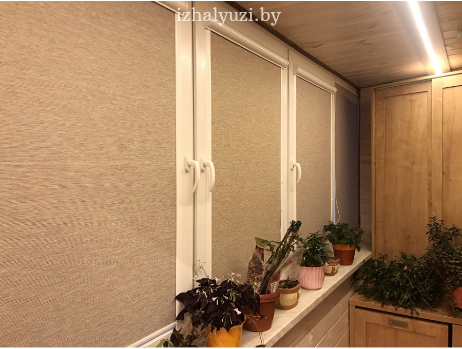 Кассетные рольшторы на балкон