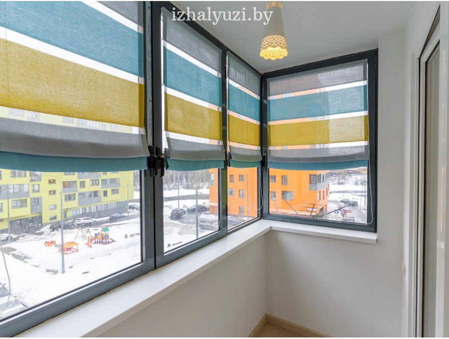 Римские шторы на балкон 