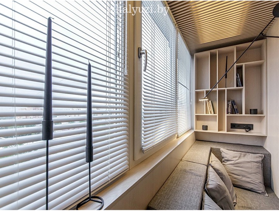 Жалюзи на балкон №1