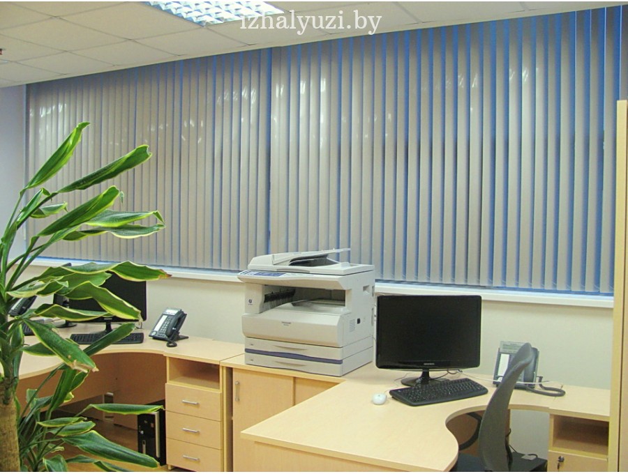 Жалюзи в офис вертикальные