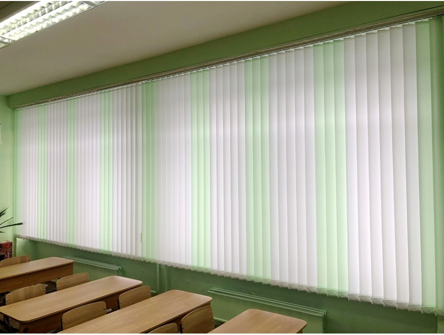 Вертикальные жалюзи в учебный класс
