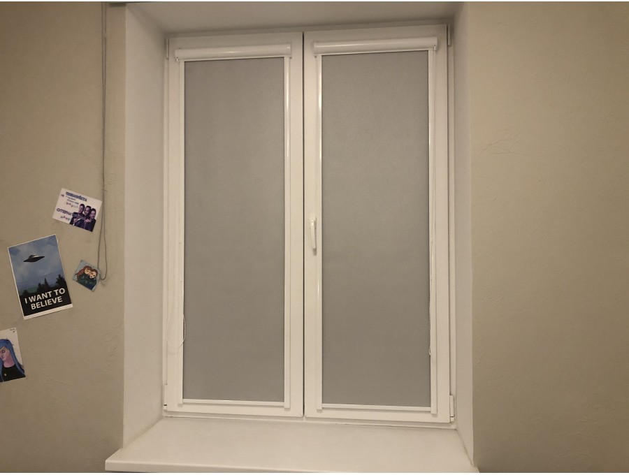 Рольшторы блэкаут серого цвета