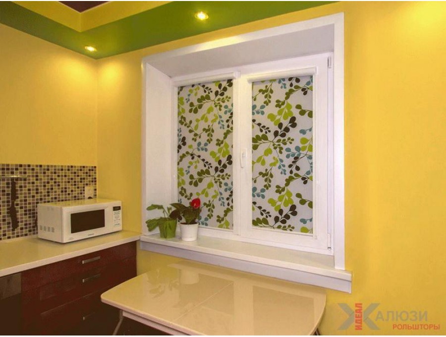 Кассетные рольшторы на кухню