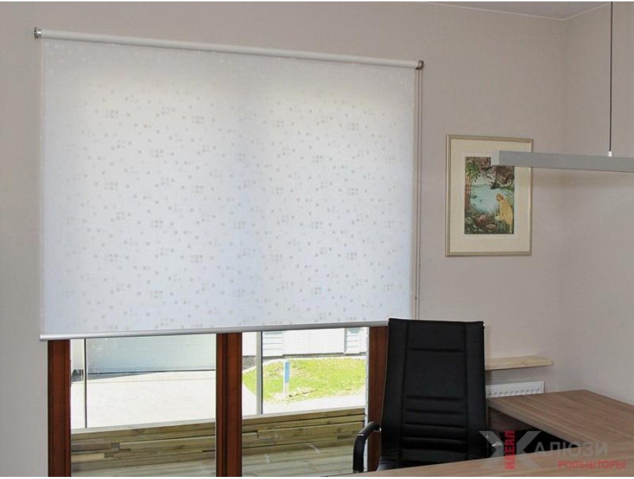 Свободновисящие рольшторы в кабинет