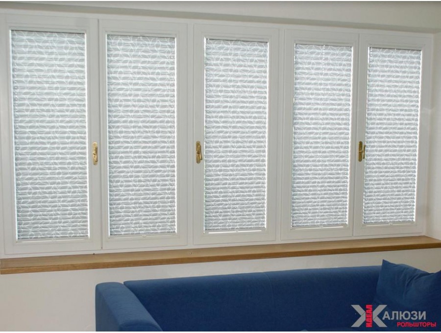 Жалюзи плиссе на окна ПВХ